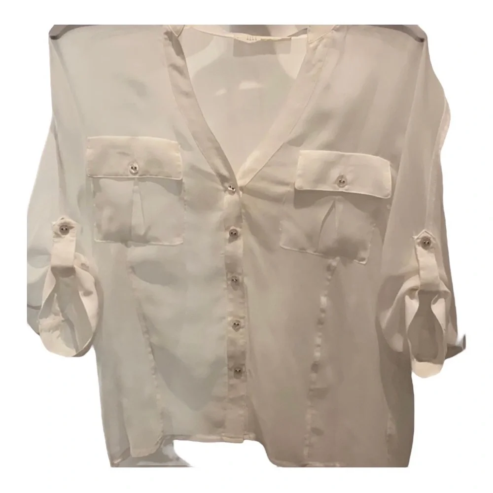 White sheer button up 3/4 sleeve blouse - Picture 4 of 4